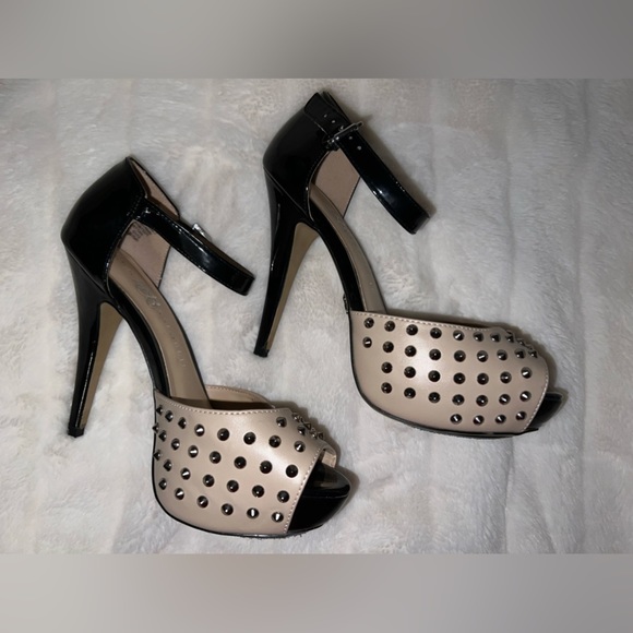 Rock and Republic heels - Picture 9 of 10